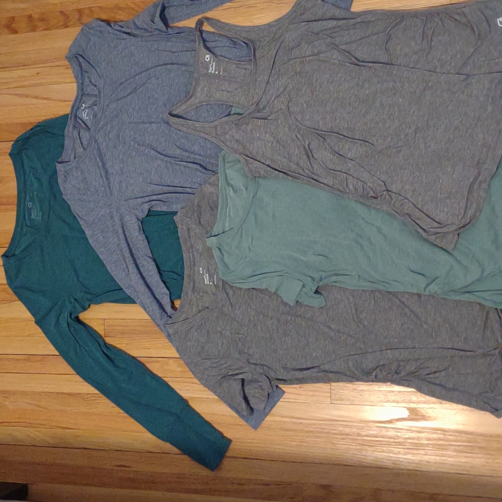 GAP Fit Breathe Maternity Bundle